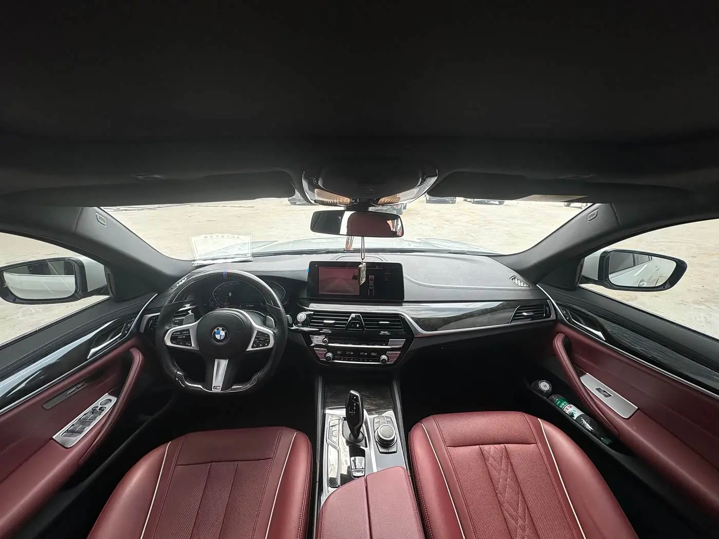 BMW 5 Series 2022 — Photo 15/20
