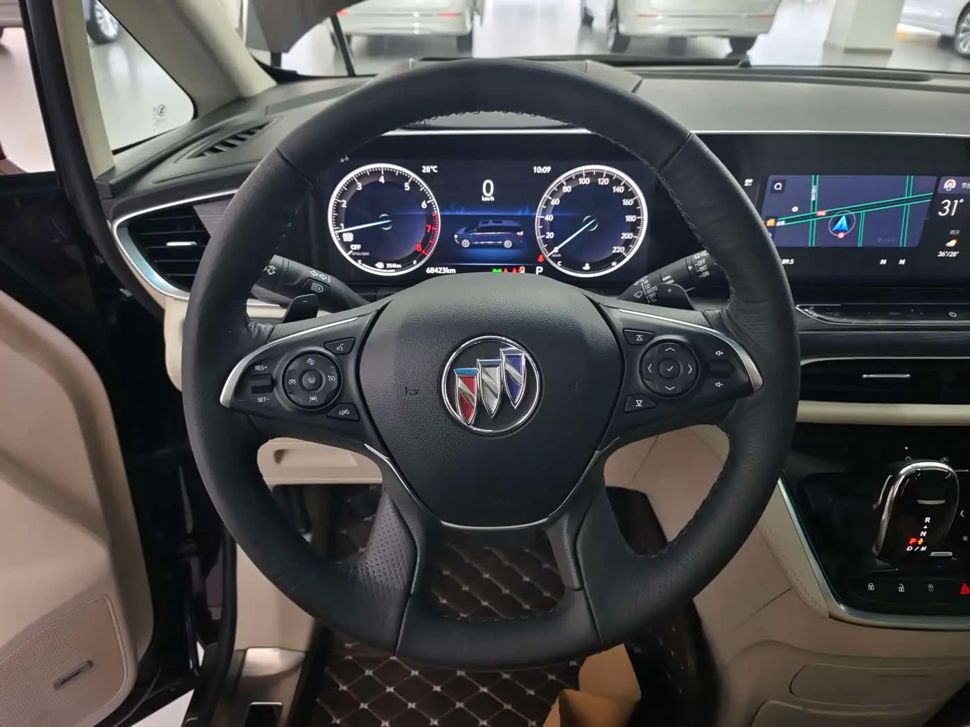 Buick GL8 2021 — Photo 9/20