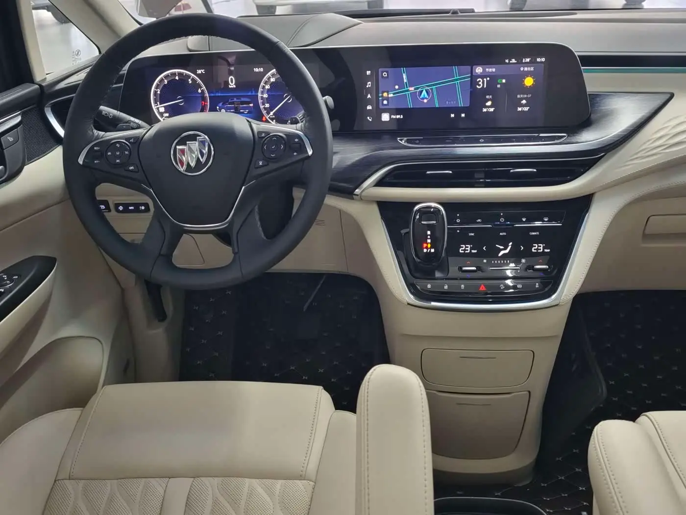 Buick GL8 2021 — Photo 17/20