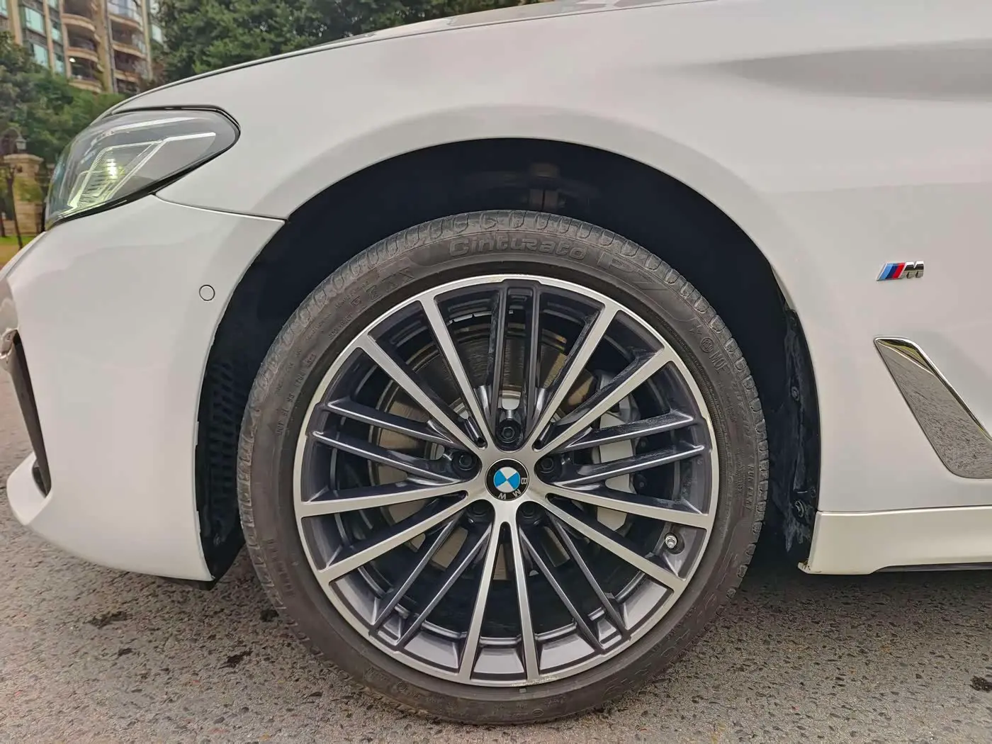 BMW 5 Series 2024 — Photo 5/20