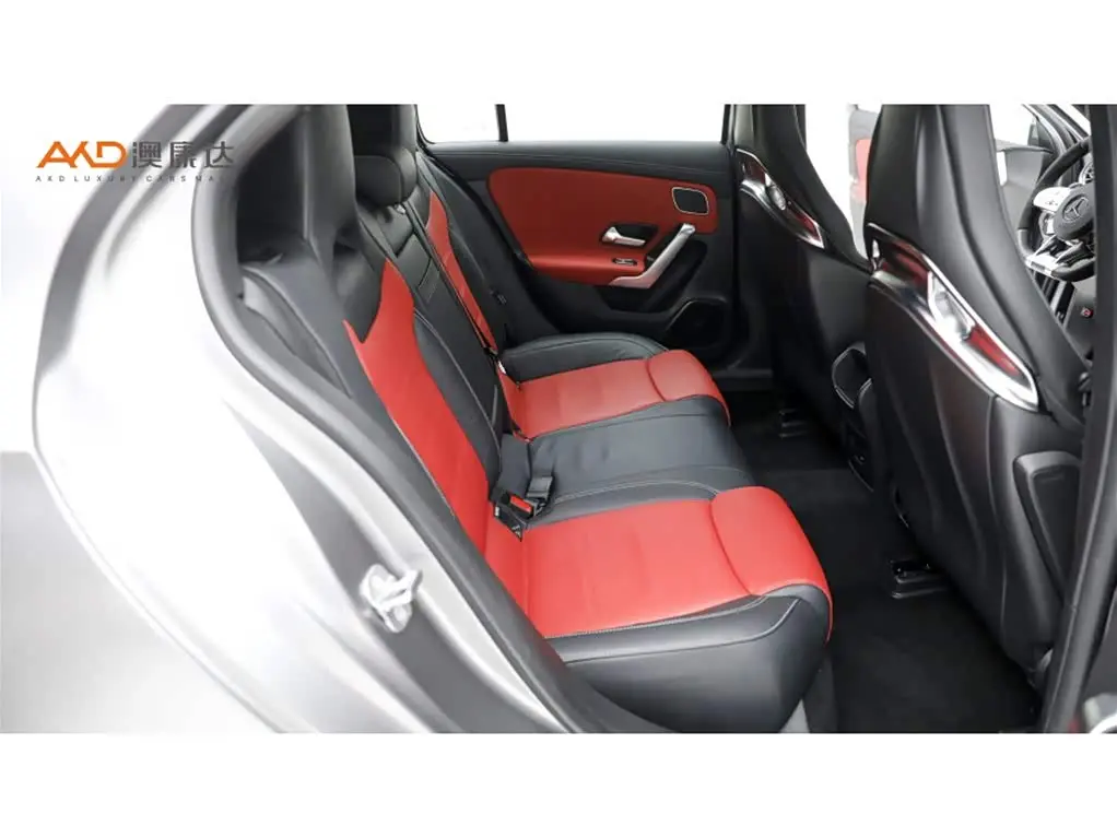 Mercedes-Benz A-Class AMG 2023 — Фото 8/10