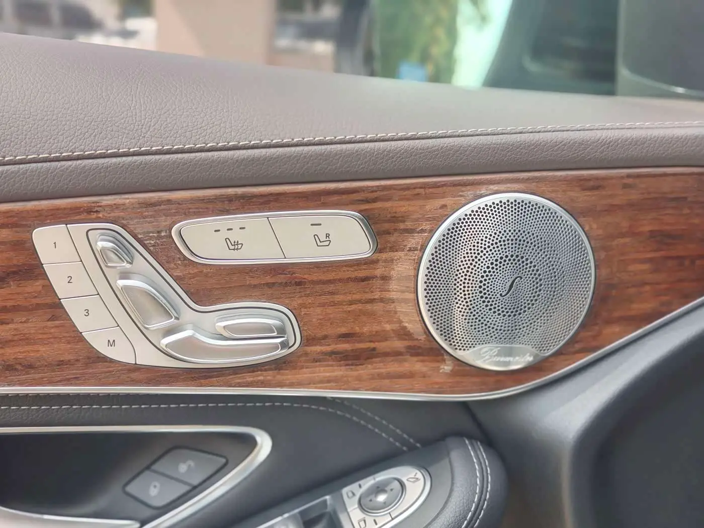 Mercedes-Benz GLC 2020 — Photo 5/12