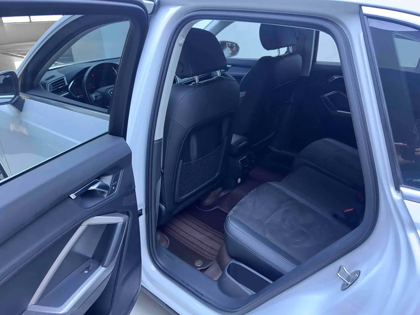 Audi Q3 2023 — Photo 8/20