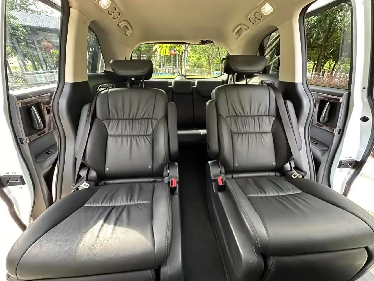 Honda Odyssey 2016 — Şəkil 18/20