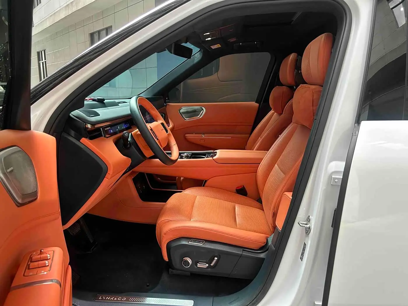 Lynk & Co 900 2025 — Şəkil 13/20