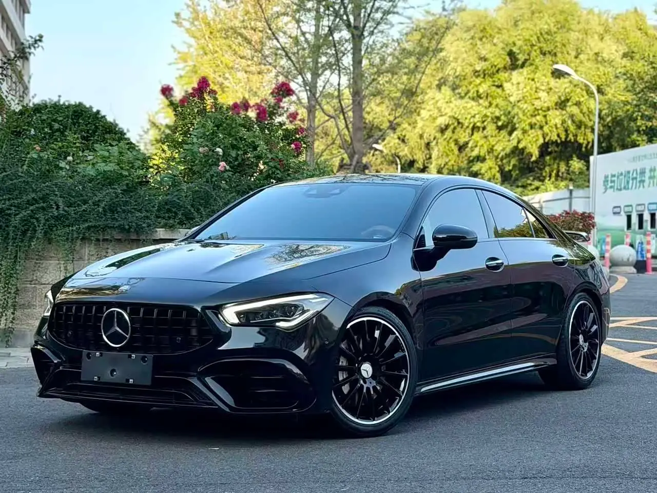 Mercedes-Benz CLA AMG 2021 — Фото 1/18