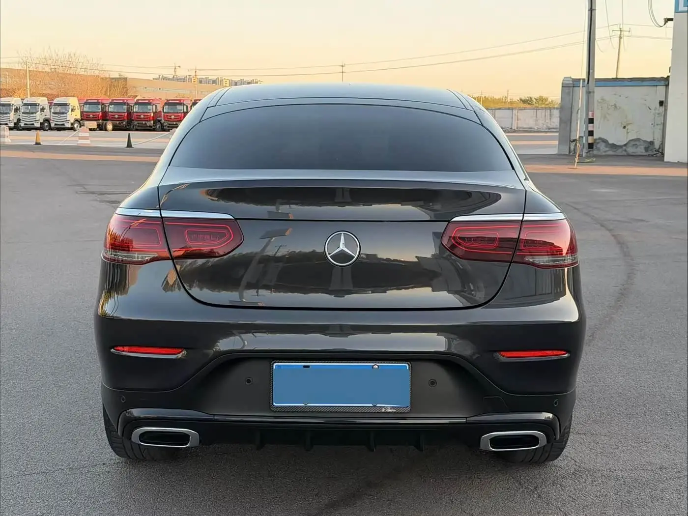Mercedes-Benz GLC Coupe 2021 — Photo 8/9