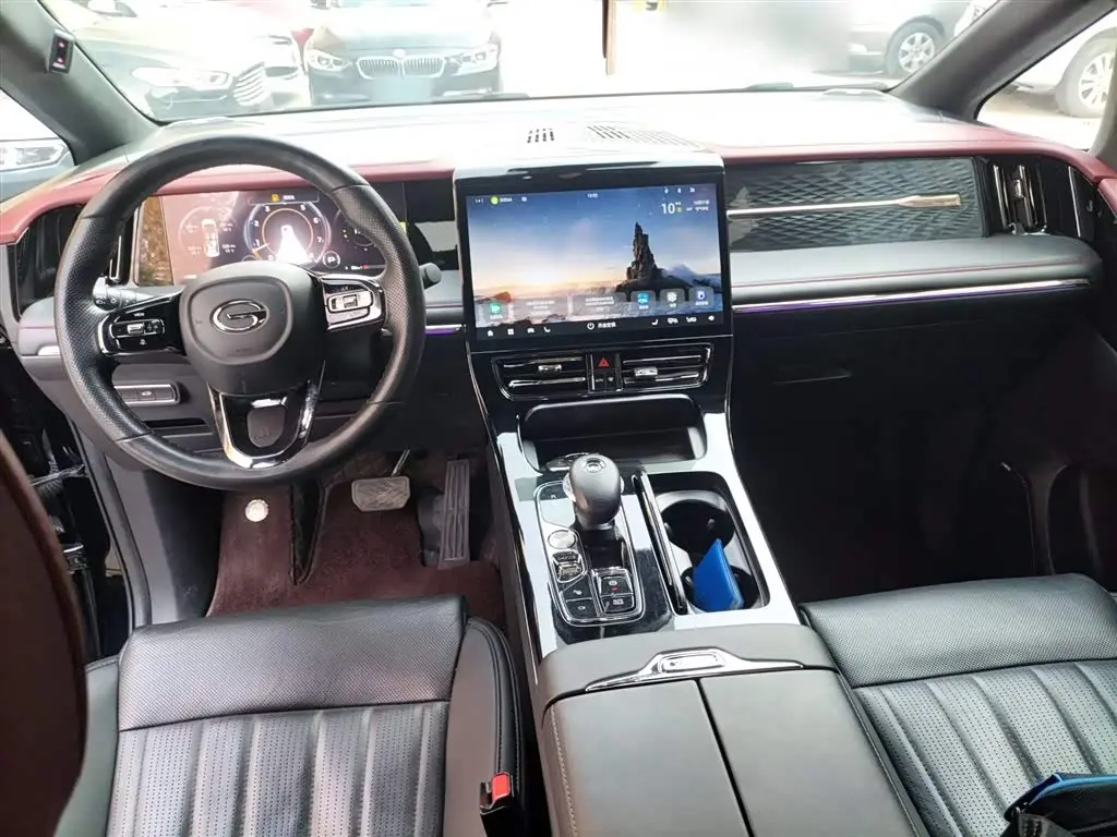 GAC Trumpchi Trumpchi M8 2024 — Photo 7/20