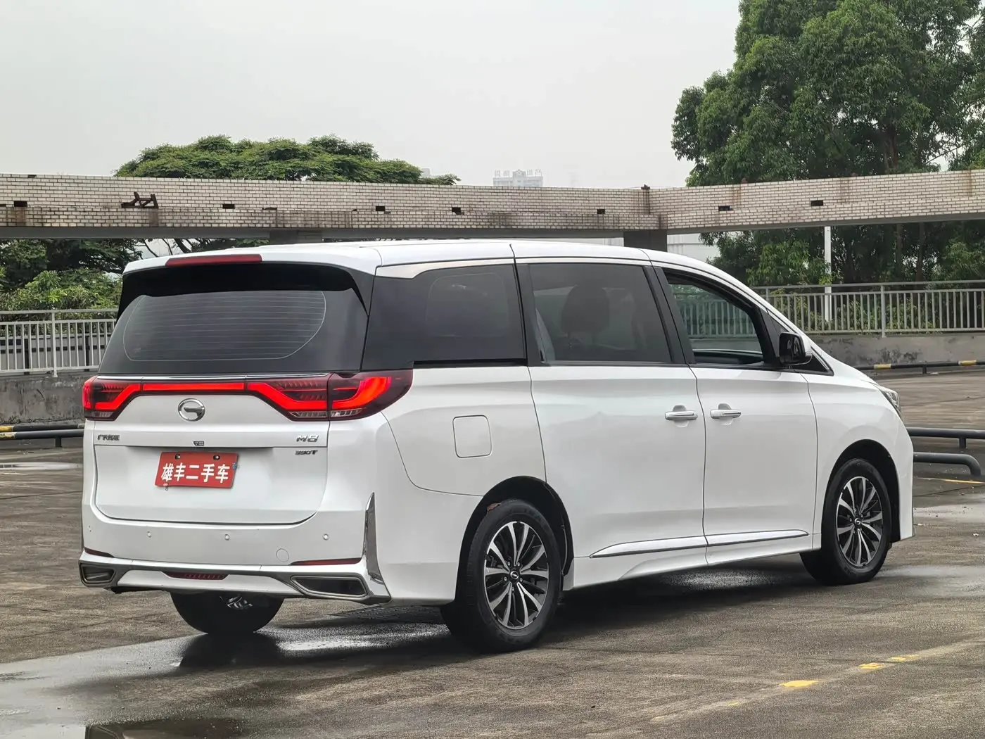 GAC Trumpchi Trumpchi M8 2023 — Фото 13/15