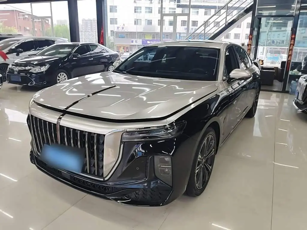 Hongqi H9 2025 — Şəkil 1/20