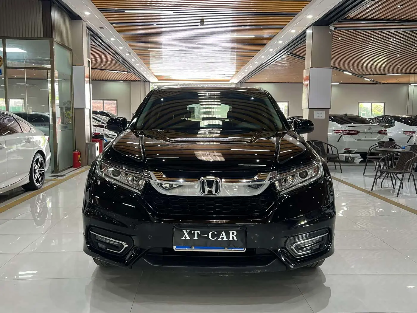 Honda Avancier 2018 — Фото 2/15