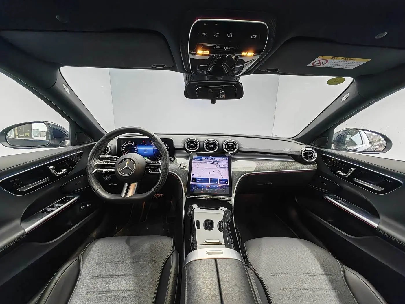 Mercedes-Benz C-Class New Energy 2024 — Photo 10/19