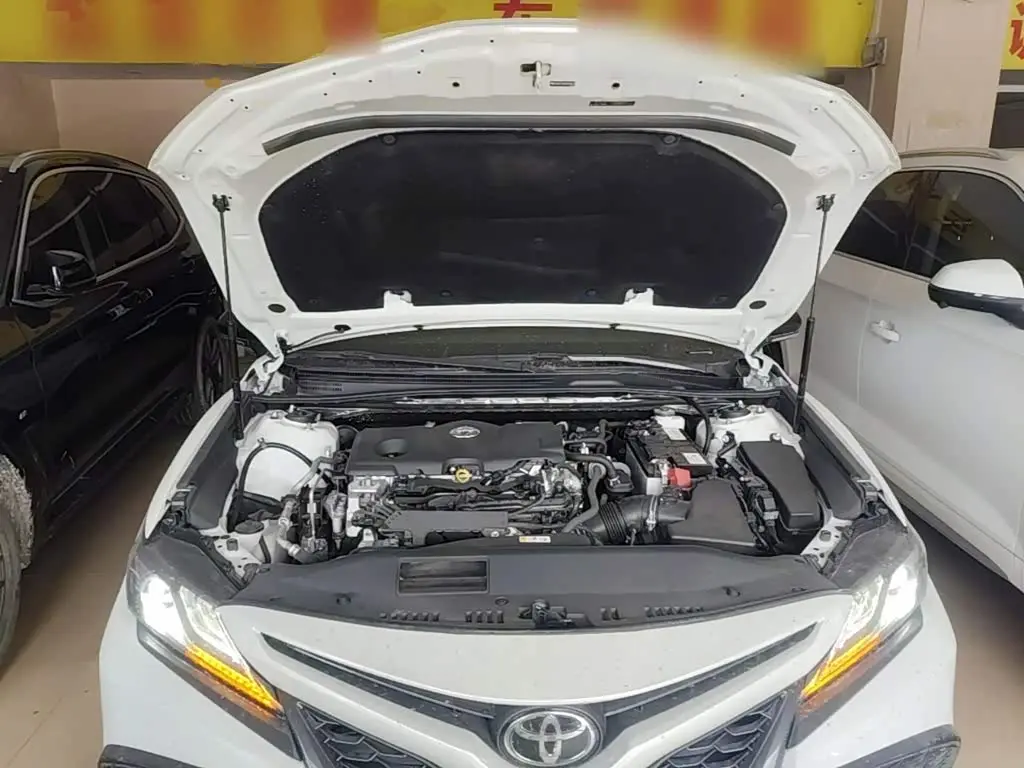 Toyota Camry 2023 — Şəkil 20/20