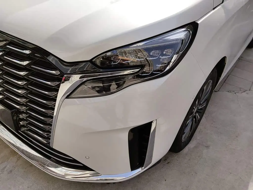 Buick GL8 2022 — Photo 18/20