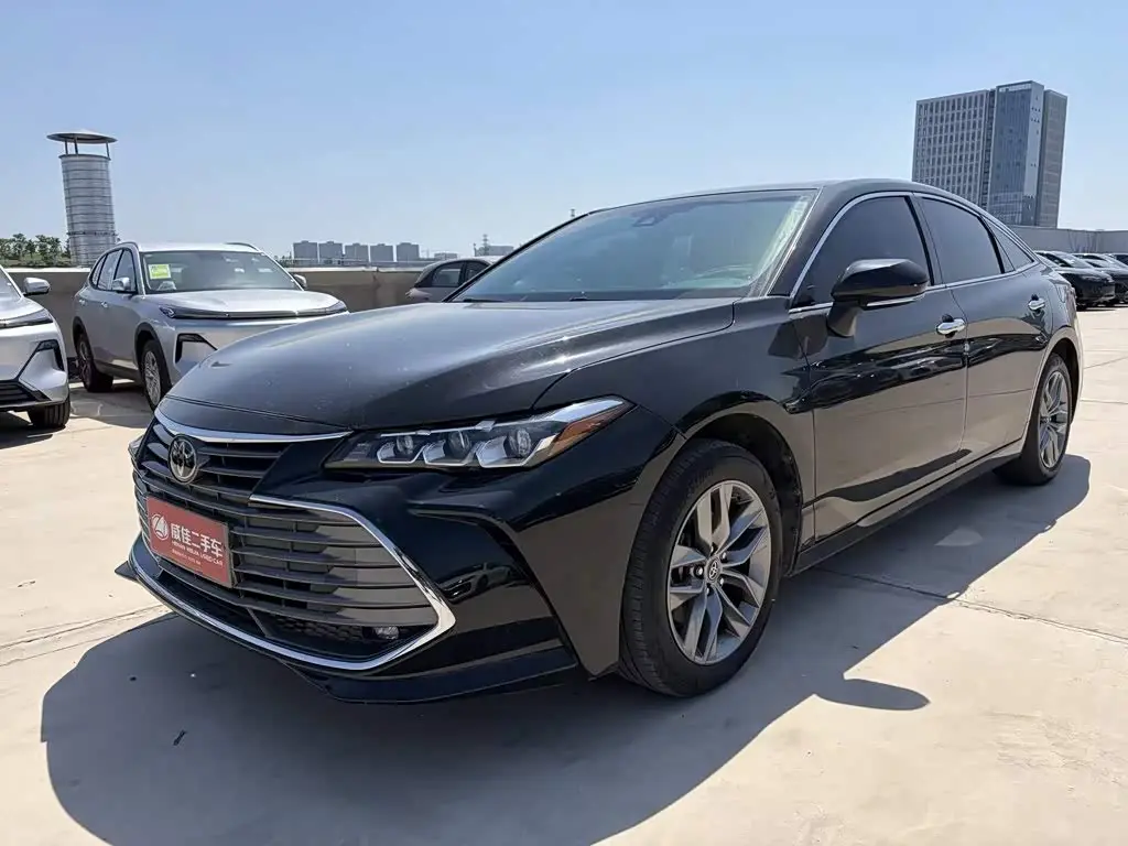 Toyota Avalon 2022 — Şəkil 1/19