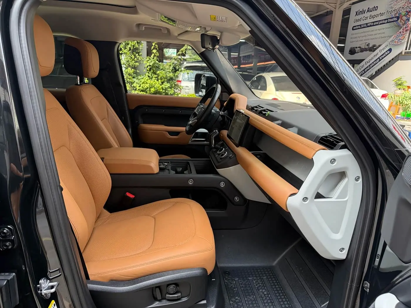Land Rover Defender 2023 — Şəkil 8/14
