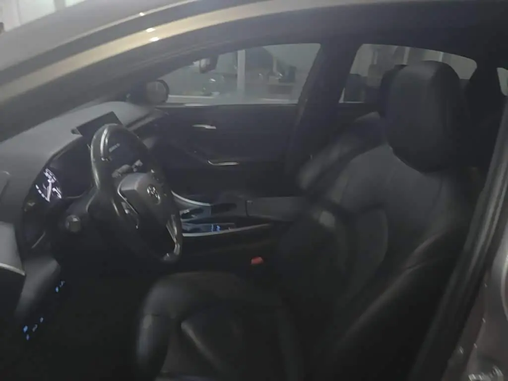 Toyota Avalon 2022 — Photo 14/20
