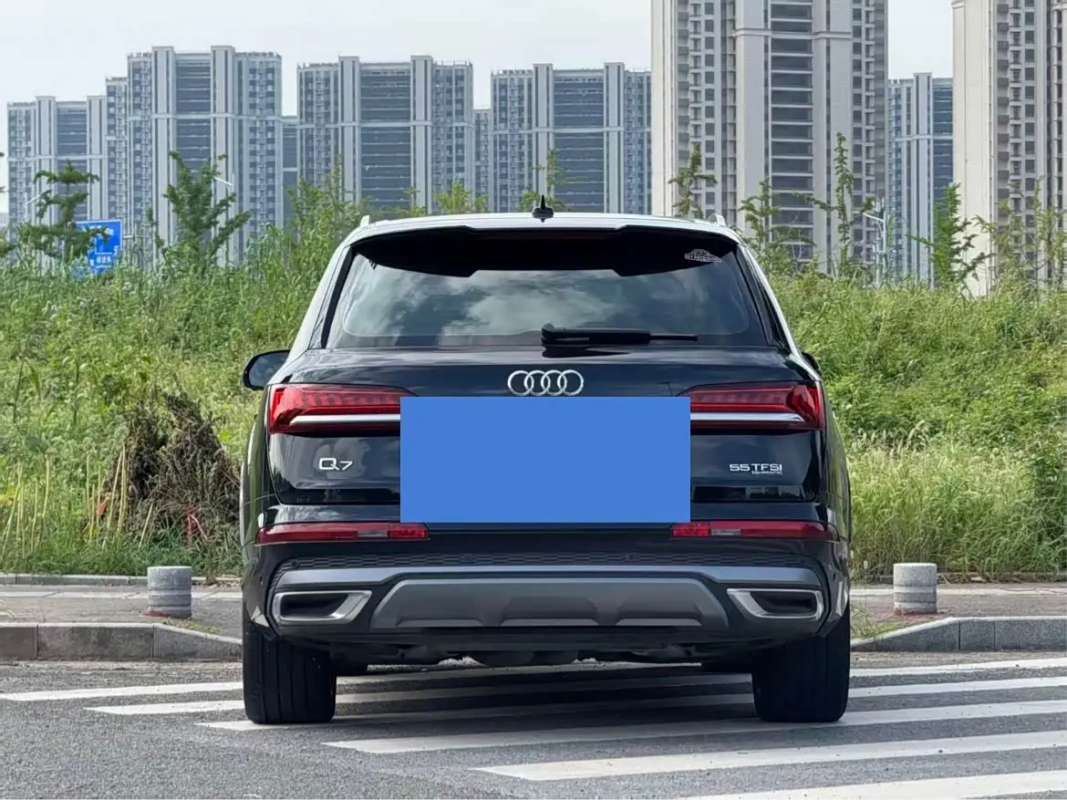 Audi Q7 2023 — Фото 11/14