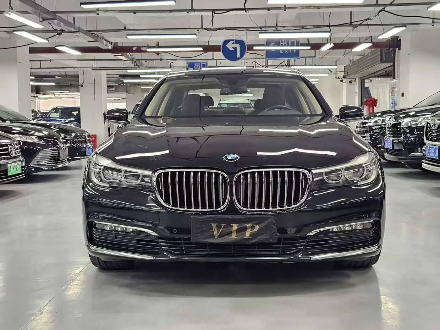 BMW 7 Series 2017 — Şəkil 2/19