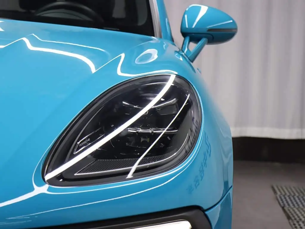 Porsche Macan 2023 — Фото 17/20
