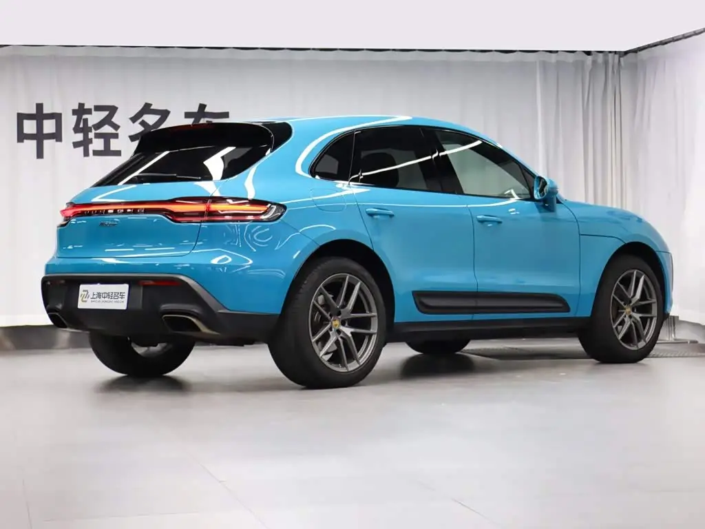 Porsche Macan 2023 — Фото 3/20