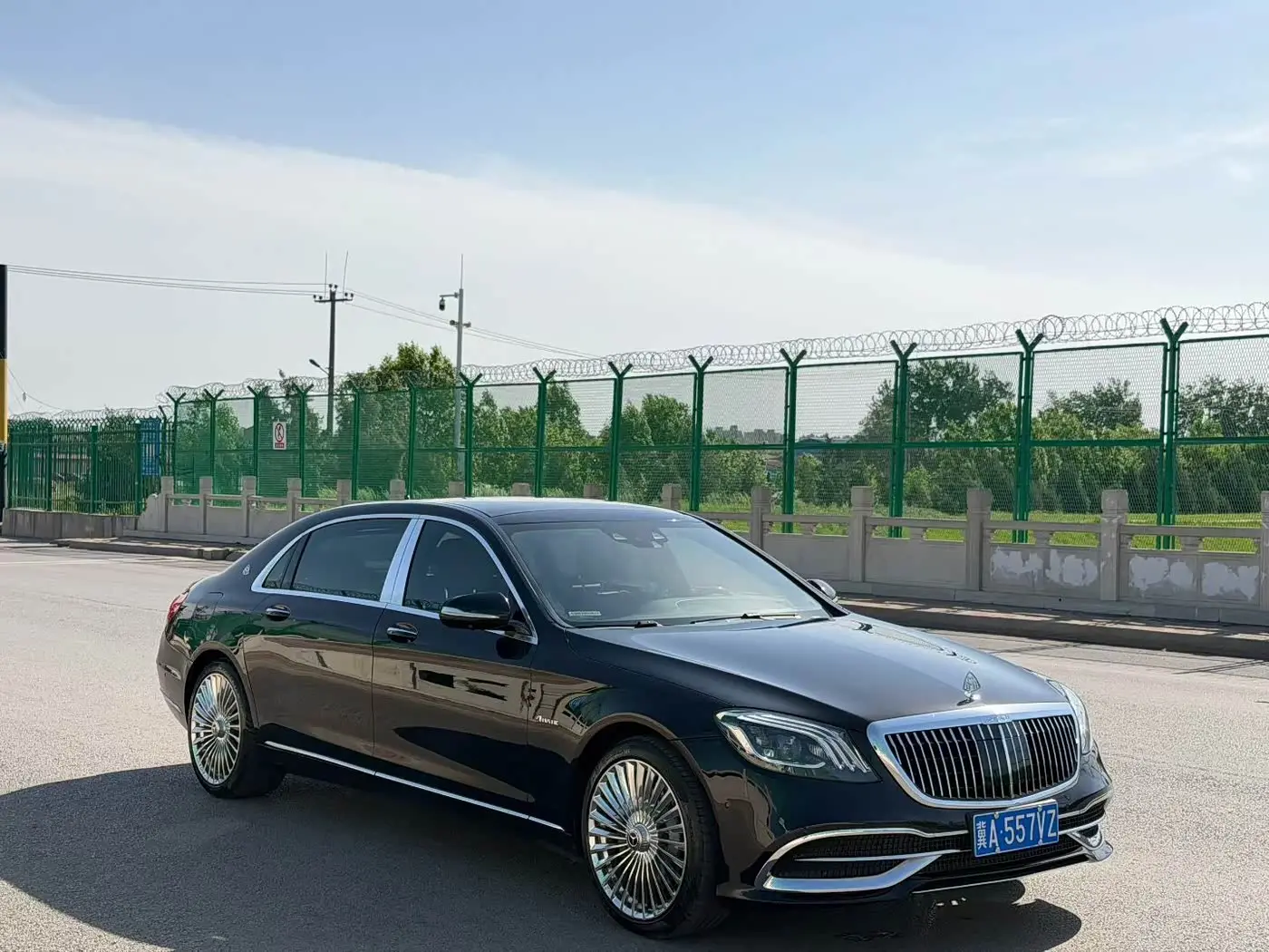 Mercedes-Benz Maybach S-Class 2015 — Фото 3/9