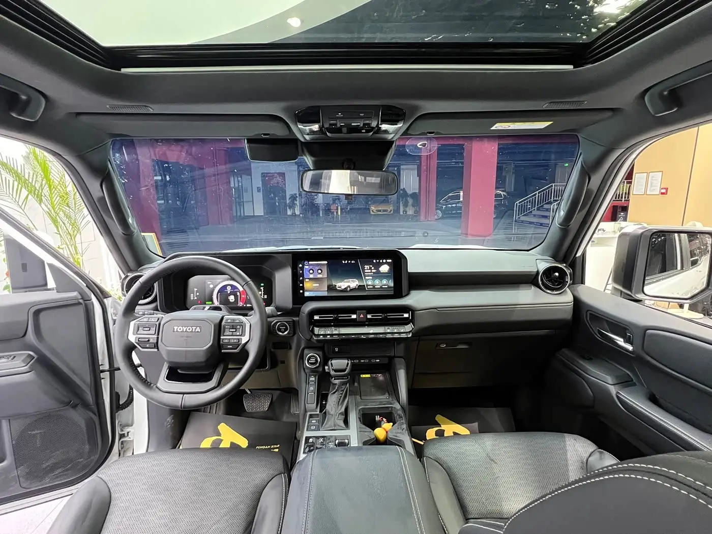 Toyota Prado 2026 — Şəkil 10/18