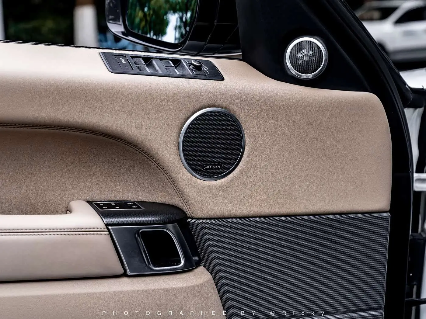 Land Rover Range Rover Sport 2014 — Фото 13/14