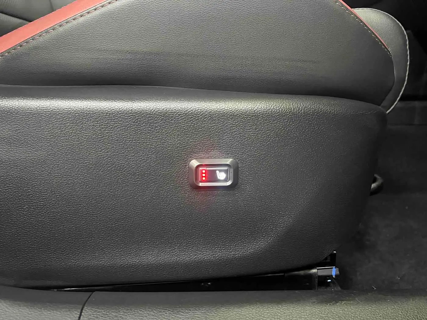 Geely Binyue 2022 — Photo 11/20