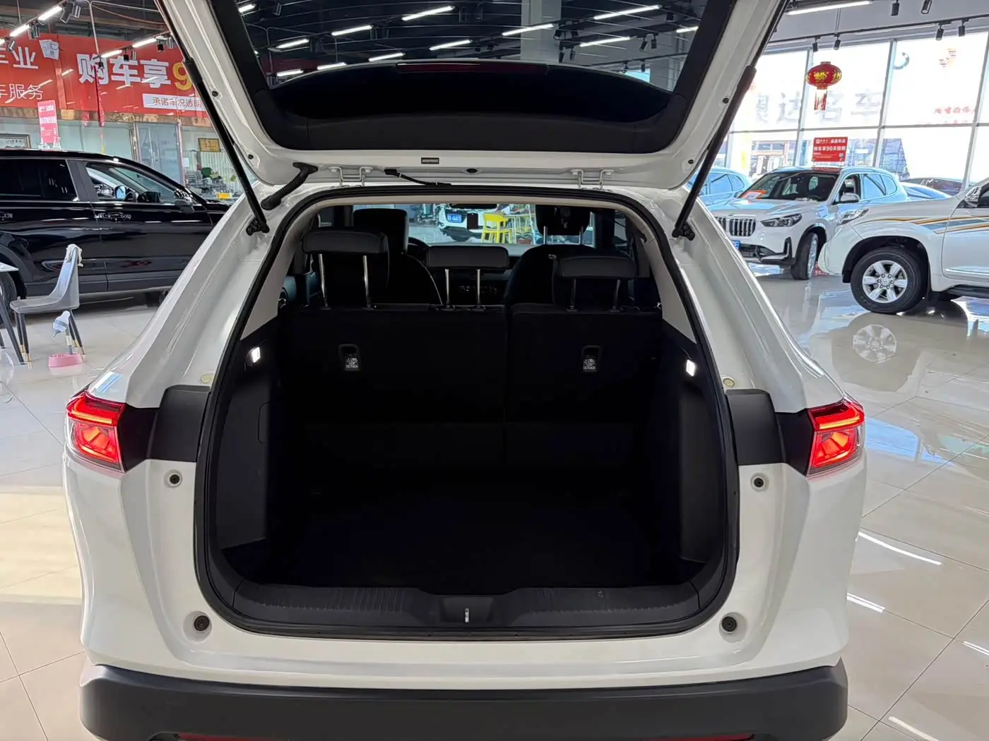 Honda Vezel 2023 — Фото 11/11