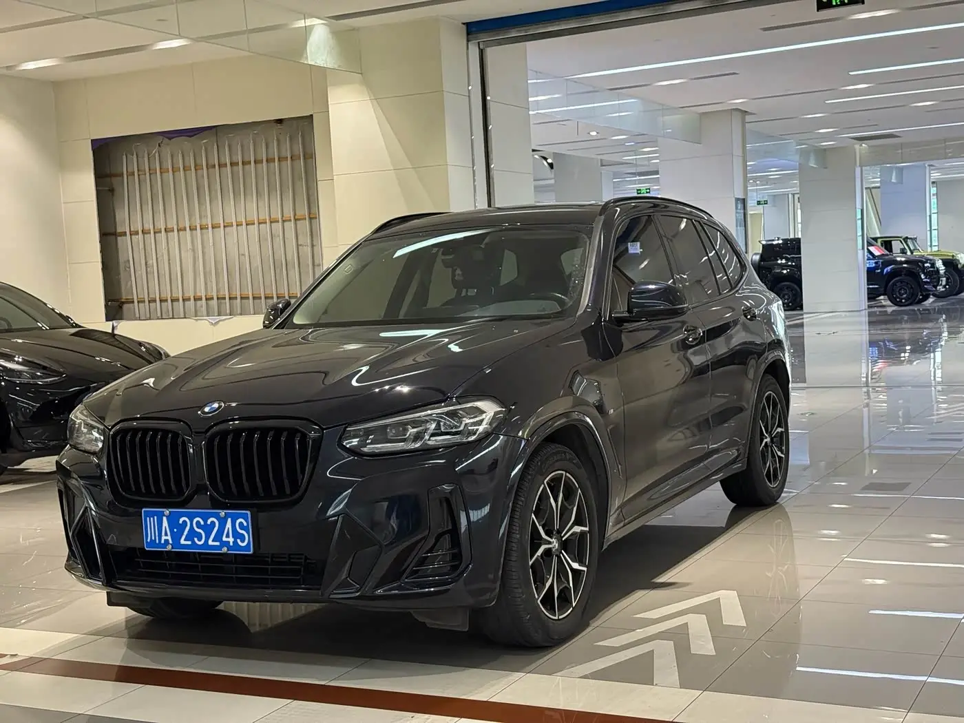 BMW X3 2022 — Фото 1/7