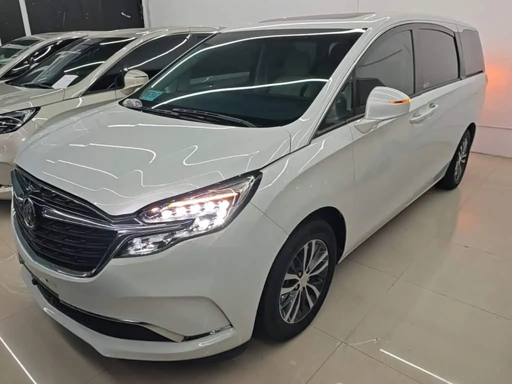 Buick GL8 2023 — Şəkil 2/20