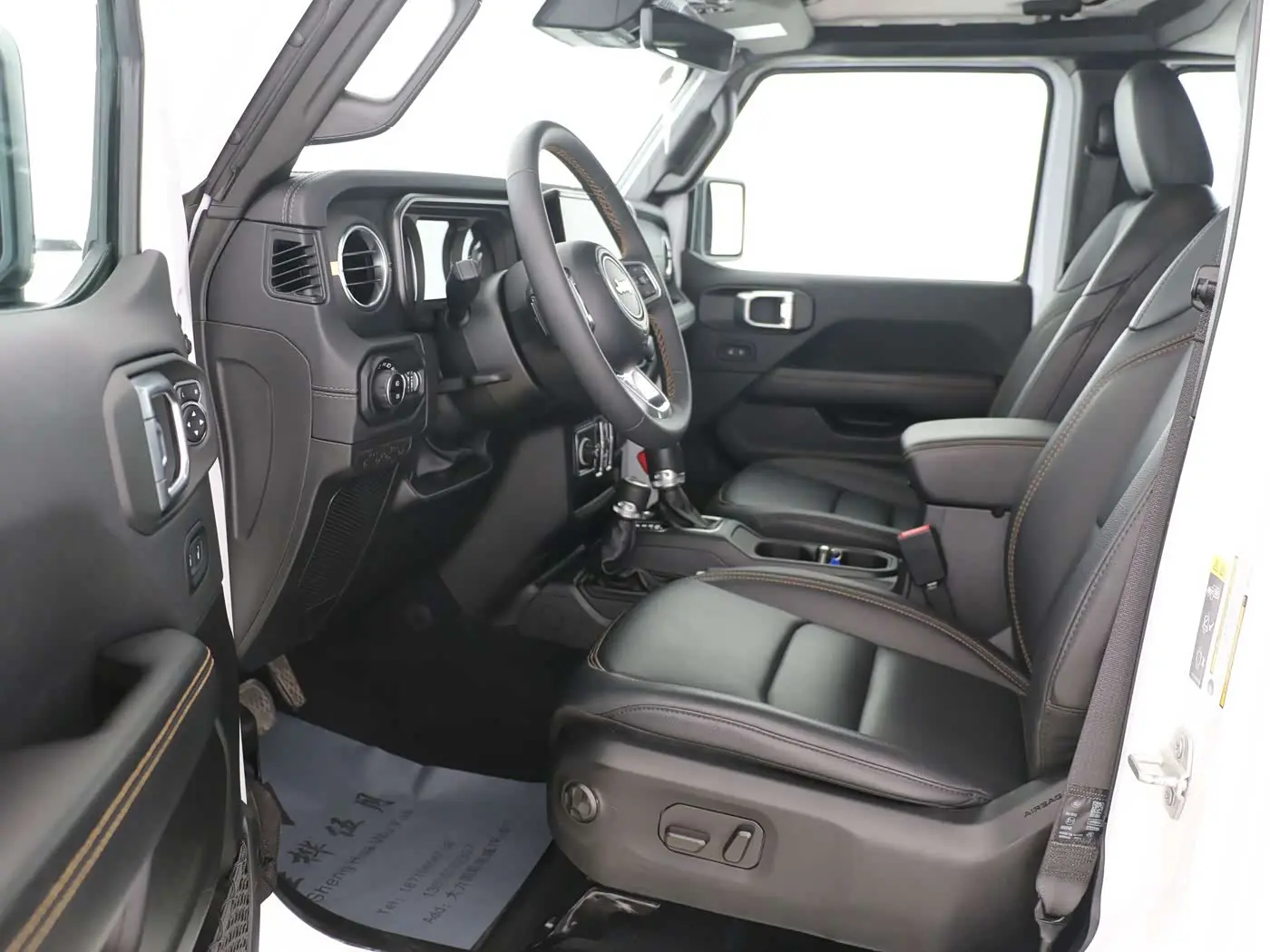 Jeep Wrangler 2024 — Şəkil 4/16