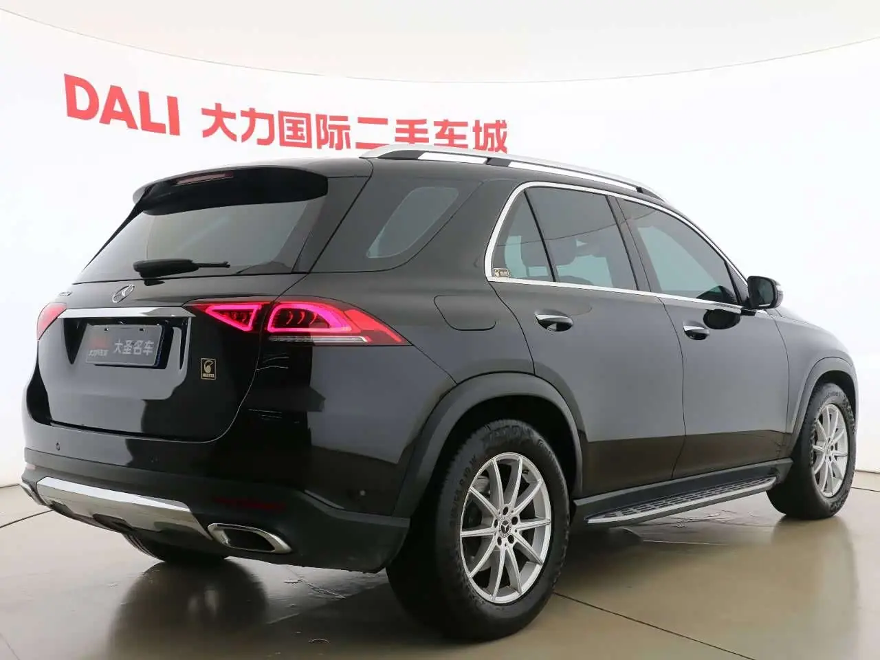 Mercedes-Benz GLE 2021 — Фото 14/16