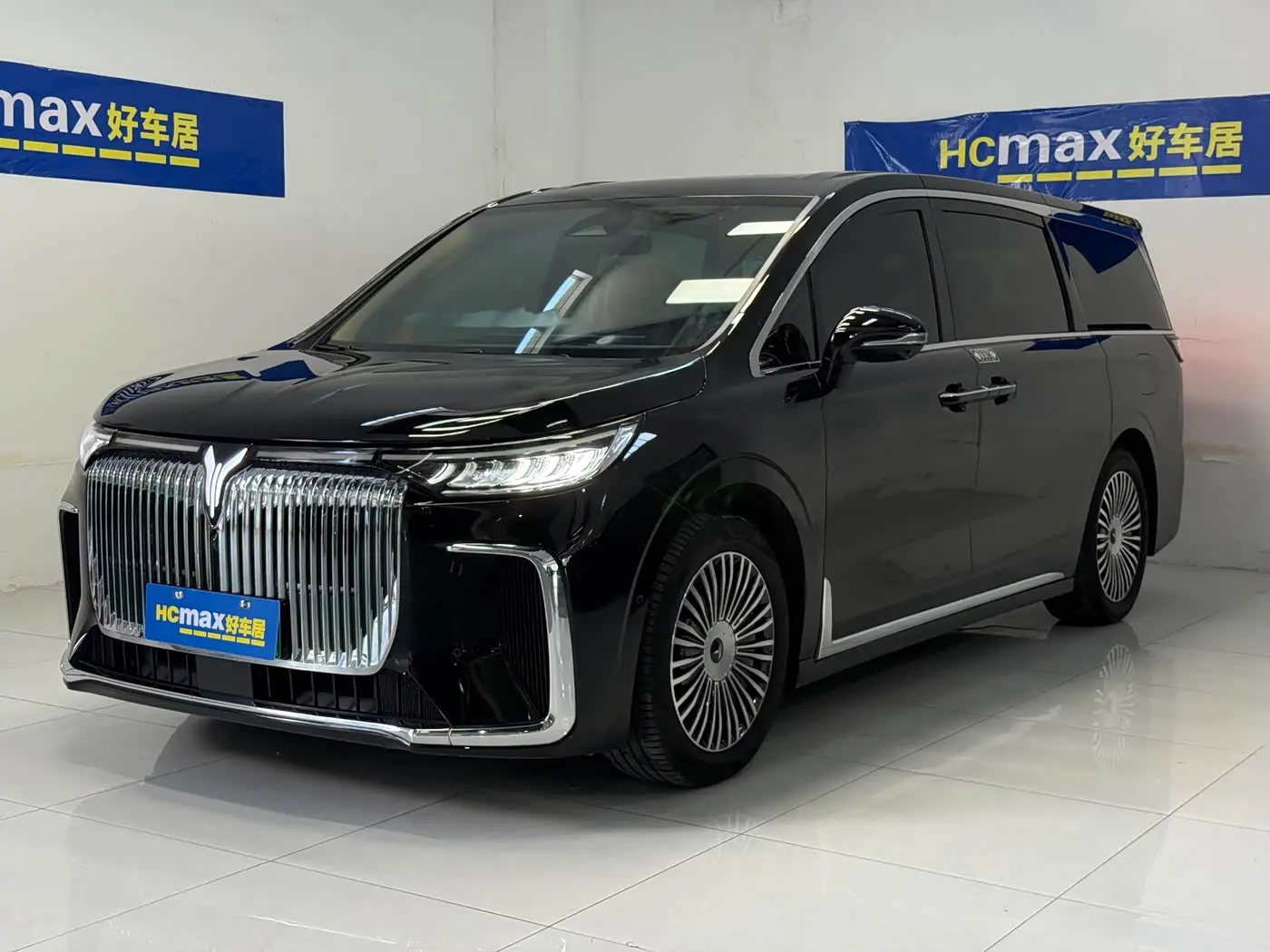 Voyah Auto Voyah Dreamer 2025 — Photo 1/20