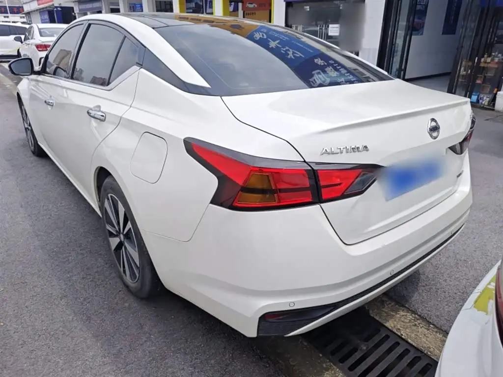 Nissan Teana 2023 — Şəkil 5/20