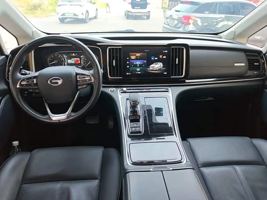 GAC Trumpchi Trumpchi M8 2024 — Фото 10/20