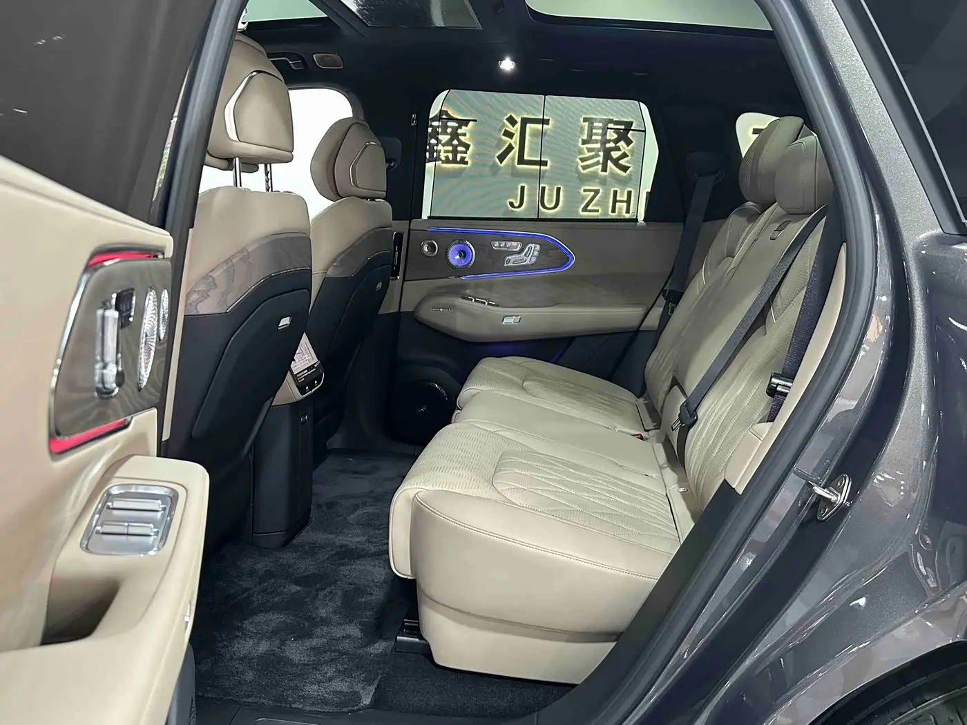 ZEEKR 8X 2026 — Photo 10/20