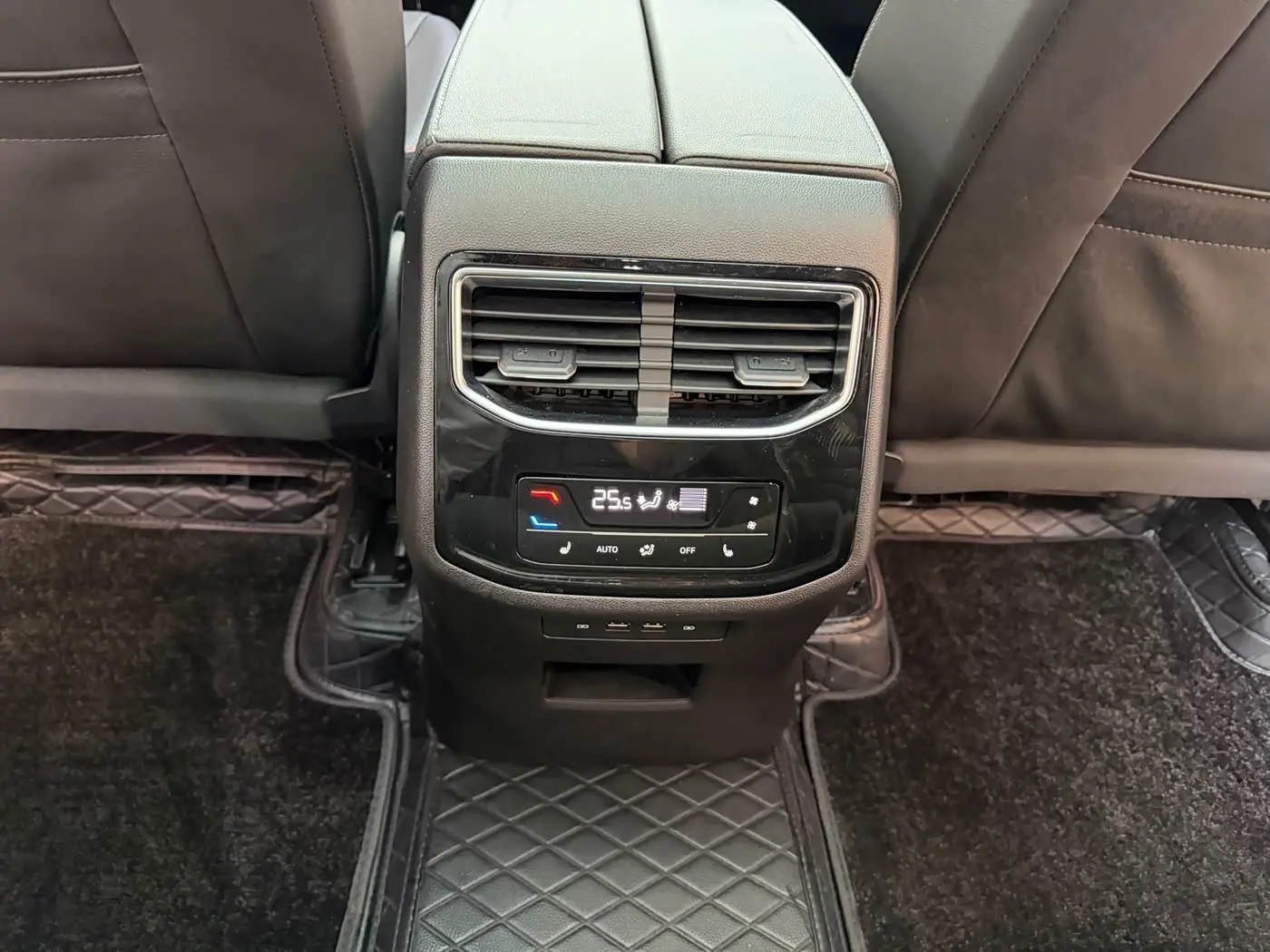 Volkswagen Talagon 2025 — Şəkil 15/20