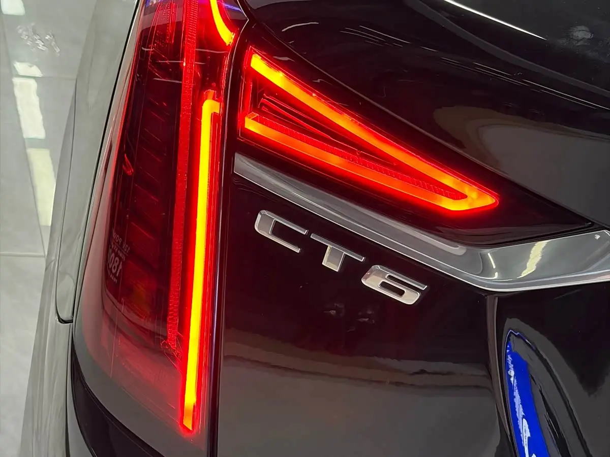 Cadillac CT6 2021 — Фото 6/20