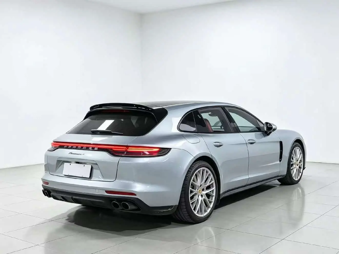 Porsche Panamera 2022 — Photo 6/9