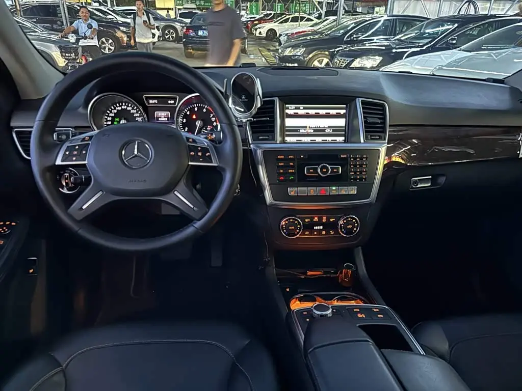 Mercedes-Benz M-Class 2014 — Фото 11/12