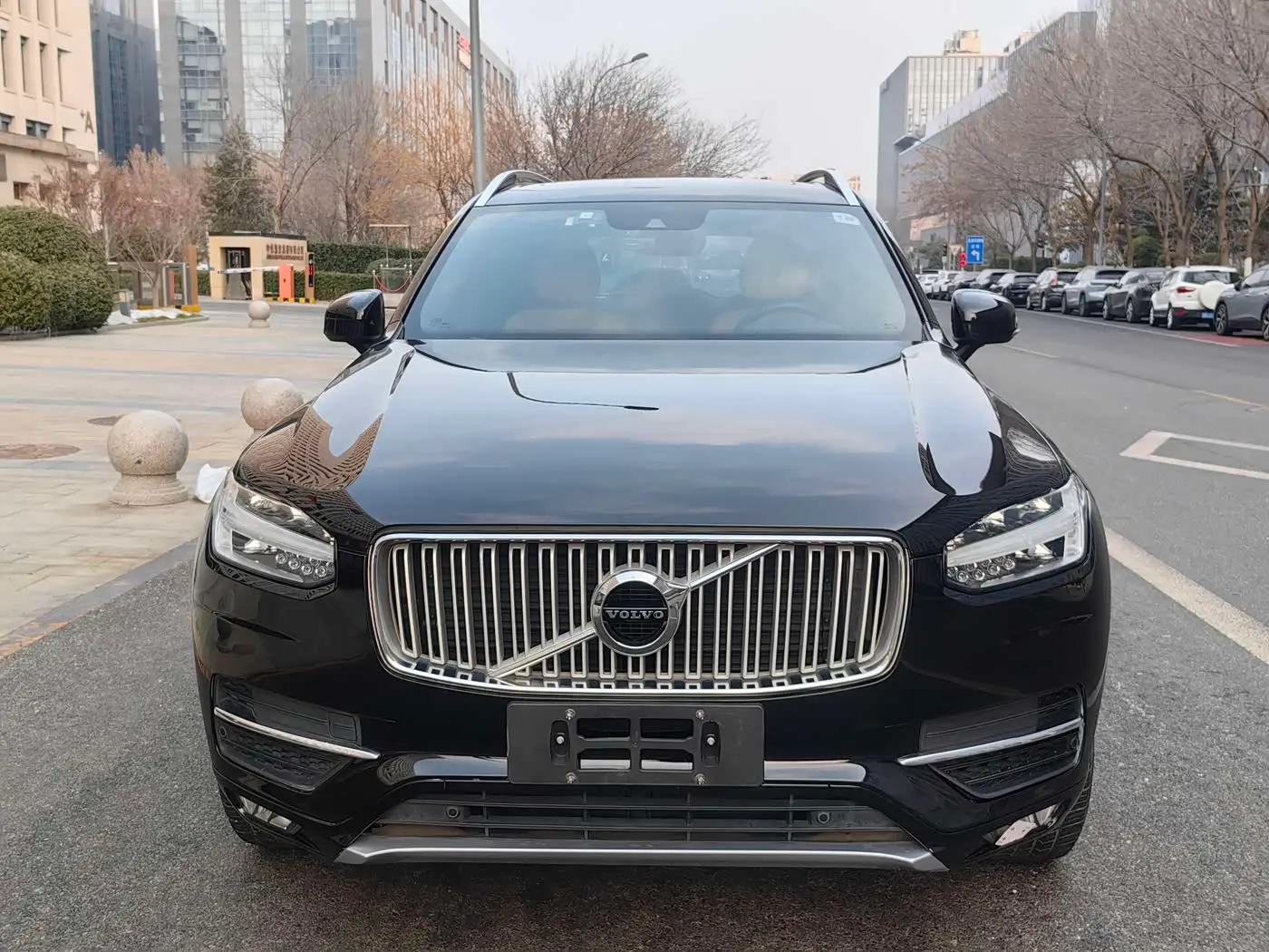 Volvo XC90 2018 — Фото 9/20