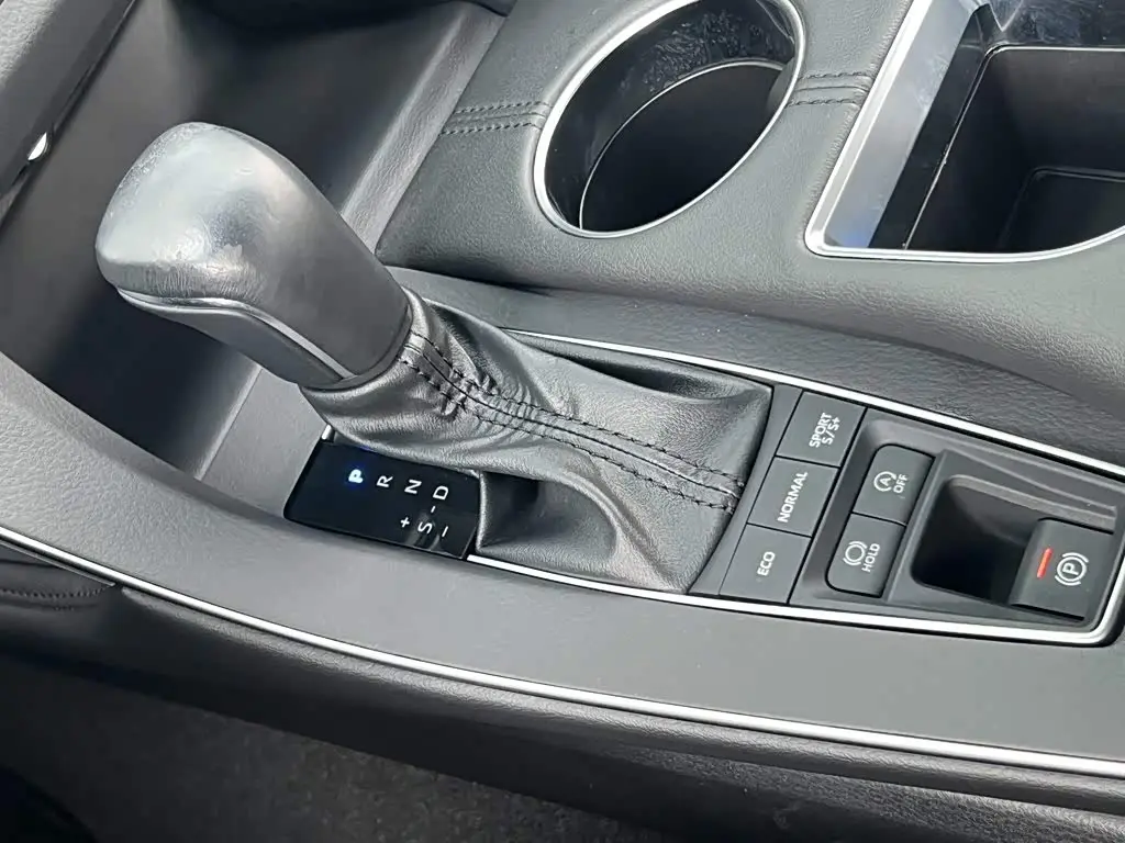 Toyota Avalon 2021 — Фото 10/20