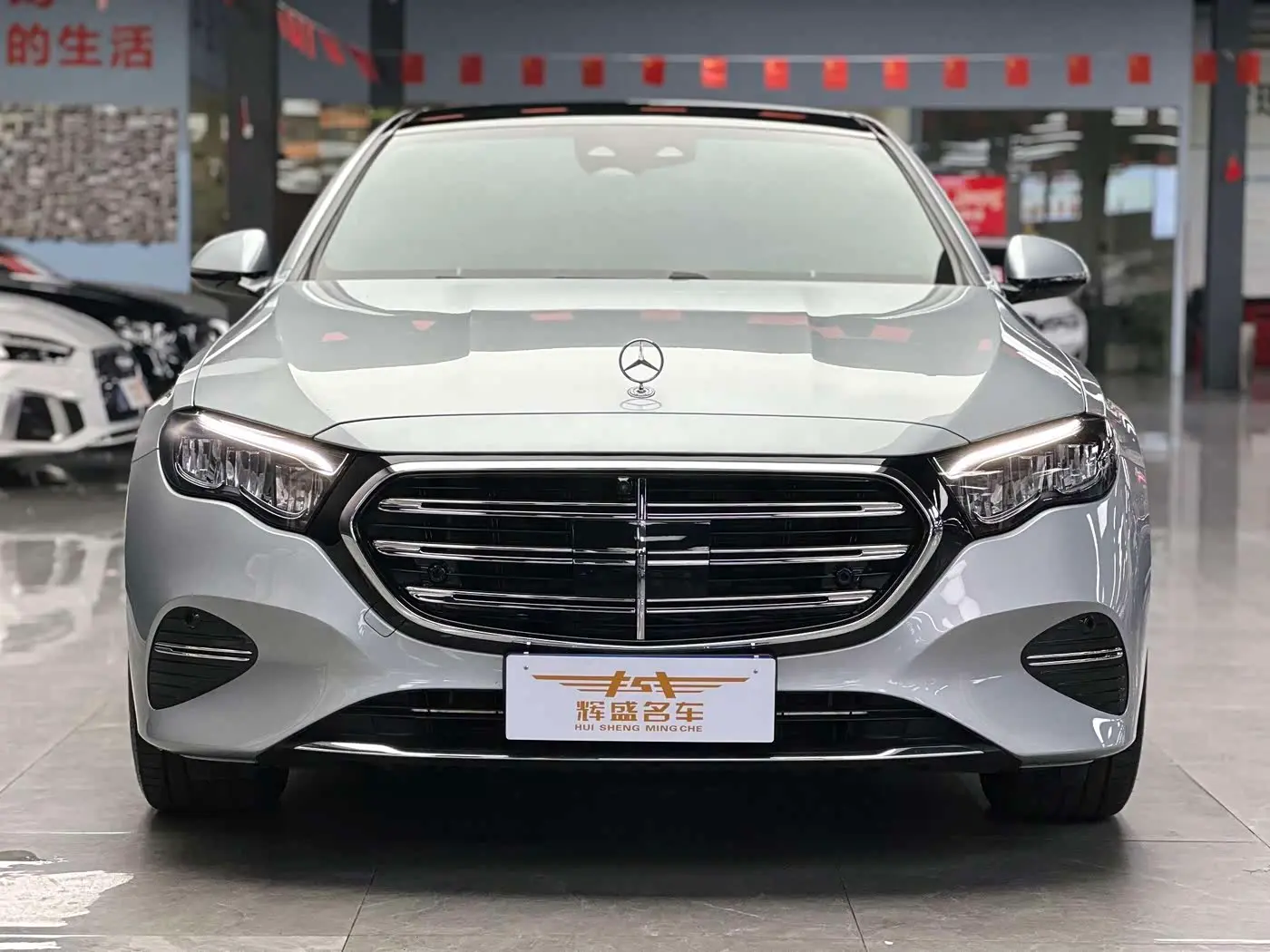 Mercedes-Benz E-Class 2026 — Photo 2/9