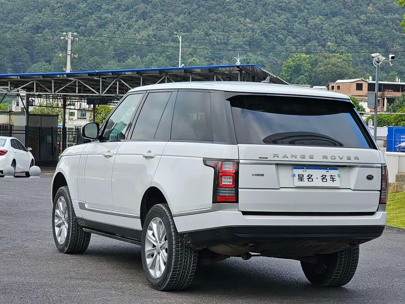 Land Rover Range Rover 2016 — Фото 9/20