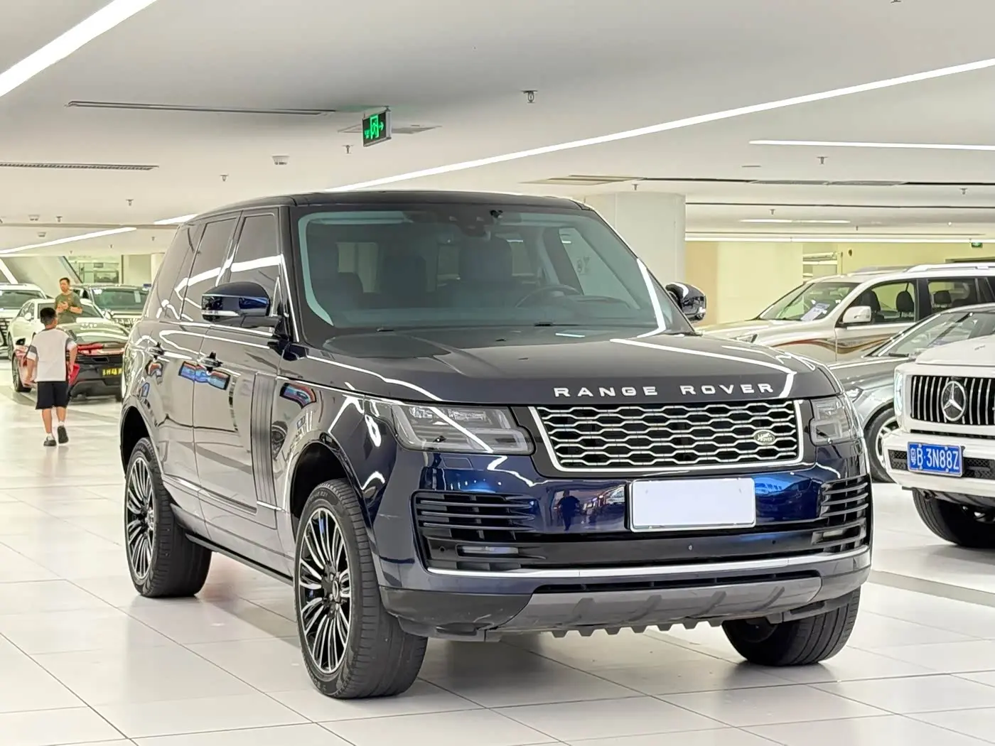 Land Rover Range Rover 2020 — Photo 3/20
