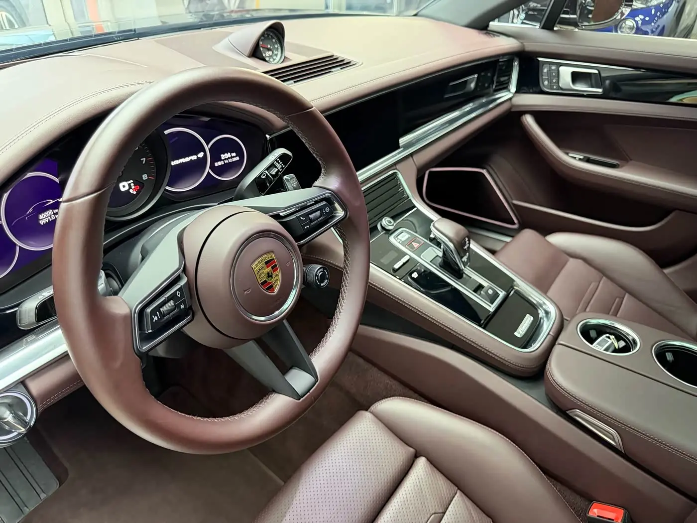 Porsche Panamera 2022 — Photo 19/20