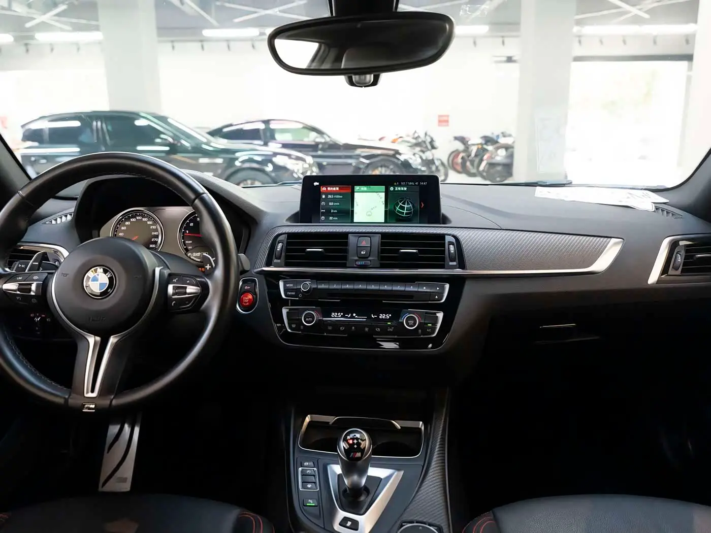 BMW M2 2020 — Photo 8/19