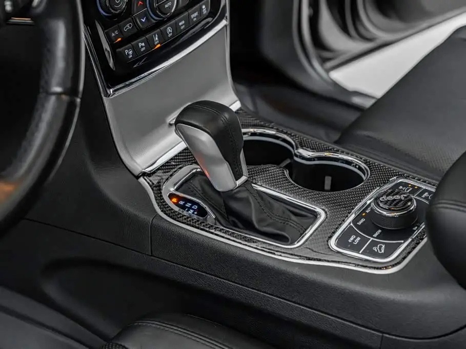 Jeep Grand Cherokee 2023 — Şəkil 19/20